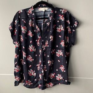 Loft Navy blue flowered blouse, short sleeved, size XL. Never worn!